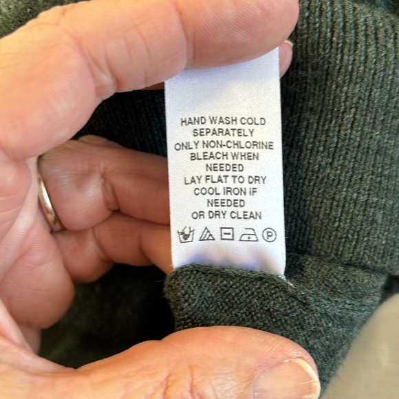 Patrick James Merino Wool Mock Neck Swester - Picture 6 of 6